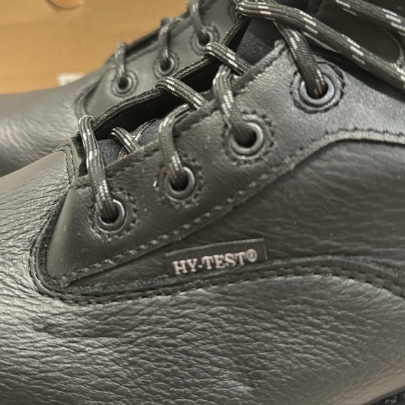 Hytest Unisex Black Composite Toe, EH, Waterproof 6 Inch Boot. Size 10.5 - Picture 2 of 5